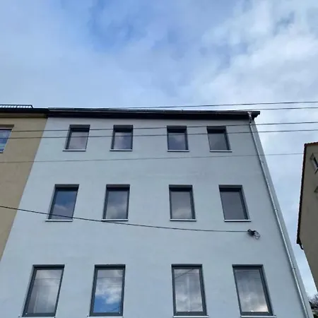 Schoene „zum Glueck Tropical“ Daire Eisenach